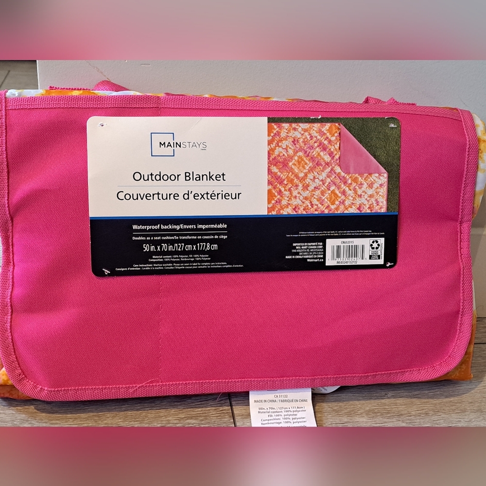 Brand New Mainstays Pink Outdoor Blanket